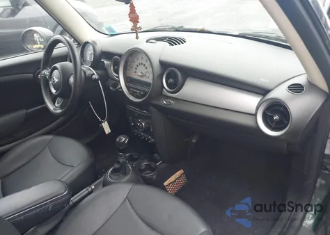 2013 Mini Hardtop Cooper из США, поврежденный, VIN WMWSU3C53DT684632